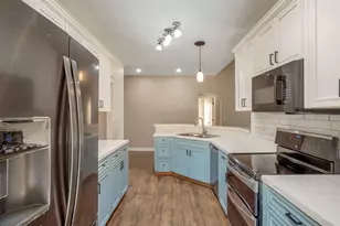 4220 W Creedance Blvd, Glendale, AZ 85310 - Photo 14