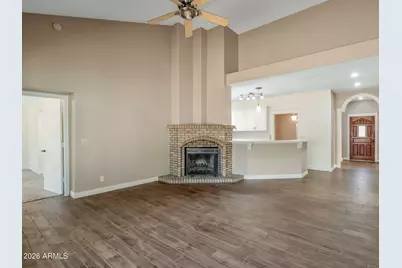4220 W Creedance Boulevard, Glendale, AZ 85310 - Photo 12