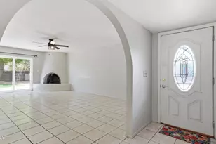 407 S Canyon Dr, Sierra Vista, AZ 85635 - Photo 2