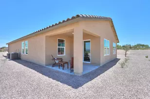 8912 W Torreon Dr, Arizona City, AZ 85123 - Photo 20