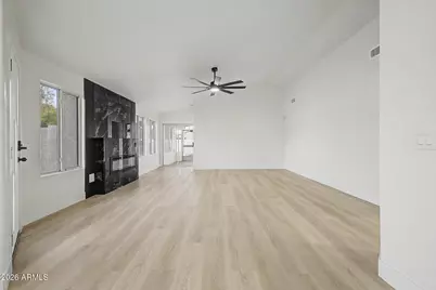 10263 W Potter Drive, Peoria, AZ 85382 - Photo 8