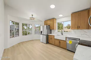 10263 W Potter Dr, Peoria, AZ 85382 - Photo 12