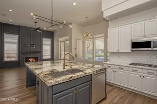 22420 N 48th St, Phoenix, AZ 85054 - Photo 10