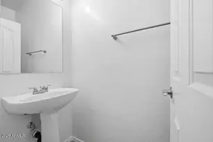 19800 N Toledo Ave, Maricopa, AZ 85138 - Photo 20