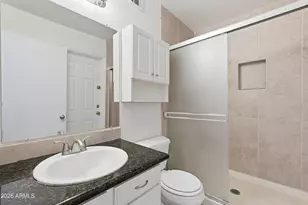 4616 W Saguaro Dr, Glendale, AZ 85304 - Photo 30