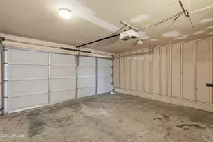 4616 W Saguaro Dr, Glendale, AZ 85304 - Photo 34