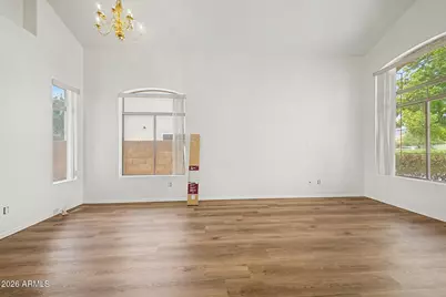6947 W Via Del Sol Drive, Glendale, AZ 85310 - Photo 10