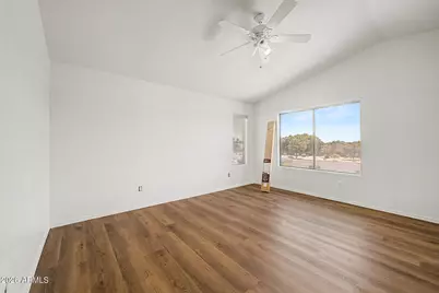 6947 W Via Del Sol Drive, Glendale, AZ 85310 - Photo 22