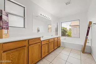 6947 W Via Del Sol Dr, Glendale, AZ 85310 - Photo 8