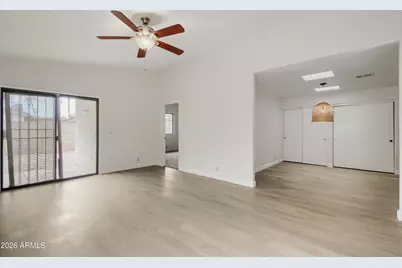 11140 N 82nd Drive, Peoria, AZ 85345 - Photo 4