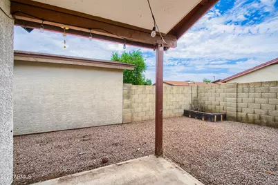 11140 N 82nd Drive, Peoria, AZ 85345 - Photo 16