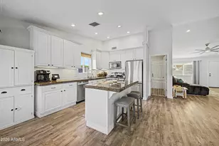 1435 N Tamarisk Dr, Chandler, AZ 85224 - Photo 16