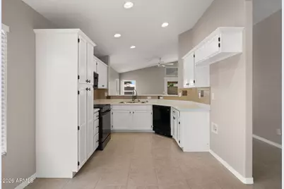 275 N Rock Street, Gilbert, AZ 85234 - Photo 8