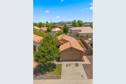 275 N Rock Street, Gilbert, AZ 85234 - Photo 4