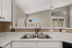275 N Rock St, Gilbert, AZ 85234 - Photo 10