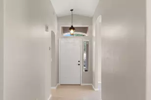 275 N Rock St, Gilbert, AZ 85234 - Photo 6
