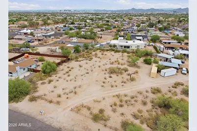 2436 E Winston Drive #16B, Phoenix, AZ 85042 - Photo 8