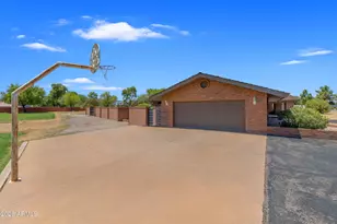 1821 E Elliot Rd, Gilbert, AZ 85234 - Photo 106