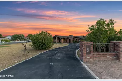 1821 E Elliot Road, Gilbert, AZ 85234 - Photo 4
