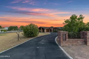 1821 E Elliot Rd, Gilbert, AZ 85234 - Photo 4