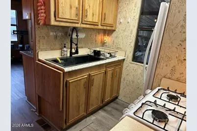 270 N Clarke Road #5, Show Low, AZ 85901 - Photo 6