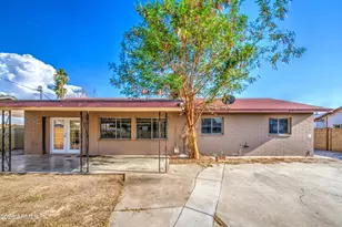 7922 W Earll Dr, Phoenix, AZ 85033 - Photo 1