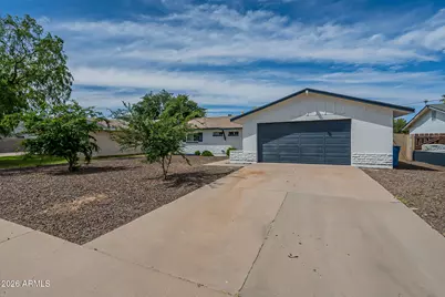3232 E Emile Zola Avenue, Phoenix, AZ 85032 - Photo 2