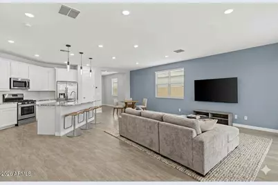 14642 W Charter Oak Road, Surprise, AZ 85379 - Photo 10