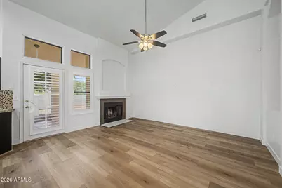 12220 N 56th Drive, Glendale, AZ 85304 - Photo 10