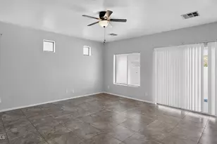 7230 W Sheila Ln, Phoenix, AZ 85033 - Photo 6