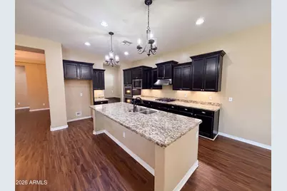 18136 W Devonshire Avenue, Goodyear, AZ 85395 - Photo 2
