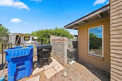 2922 E Kings Avenue, Phoenix, AZ 85032 - Photo 16