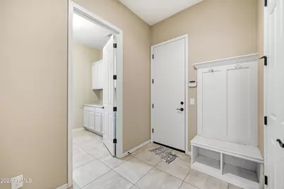 1930 E Horseshoe Drive, Chandler, AZ 85249 - Photo 6