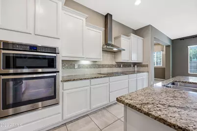 1930 E Horseshoe Drive, Chandler, AZ 85249 - Photo 16