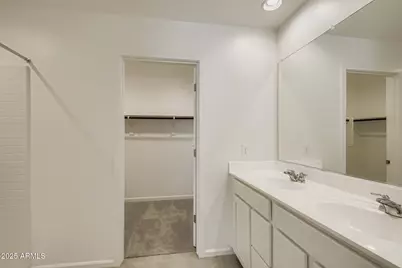 9731 W Weldon Avenue, Phoenix, AZ 85037 - Photo 18