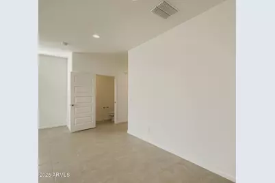9731 W Weldon Avenue, Phoenix, AZ 85037 - Photo 8