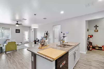 29805 W Clarendon Avenue, Buckeye, AZ 85396 - Photo 18