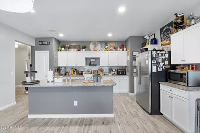 29805 W Clarendon Avenue, Buckeye, AZ 85396 - Photo 16