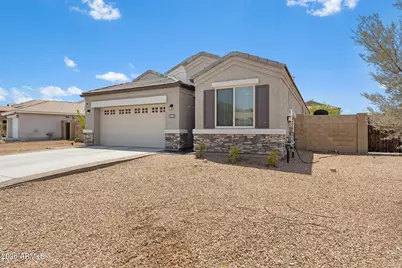 29805 W Clarendon Avenue, Buckeye, AZ 85396 - Photo 4