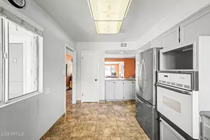 10262 W Snead Circle N, Sun City, AZ 85351 - Photo 22