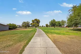 10262 W Snead Circle N, Sun City, AZ 85351 - Photo 44
