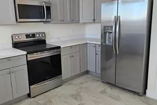 8870 W Swansea Dr, Arizona City, AZ 85123 - Photo 4