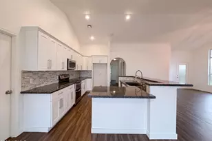 6127 W Harrison St, Chandler, AZ 85226 - Photo 2