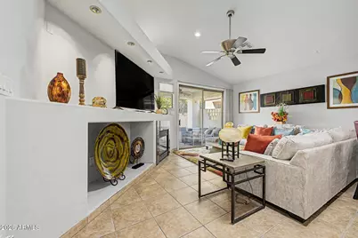 3312 E Maldonado Drive, Phoenix, AZ 85042 - Photo 4