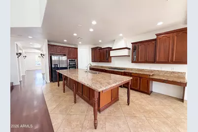 4118 W Saint Anne Avenue, Phoenix, AZ 85041 - Photo 2