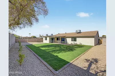 11206 N 26th Place, Phoenix, AZ 85028 - Photo 20