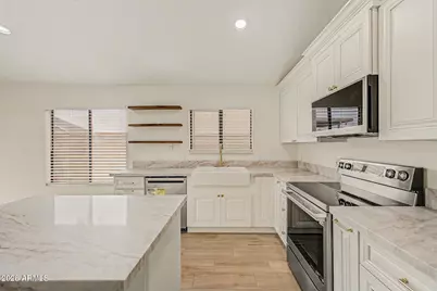 2111 E Williams Drive, Phoenix, AZ 85024 - Photo 14