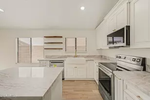 2111 E Williams Dr, Phoenix, AZ 85024 - Photo 14