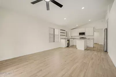 2111 E Williams Drive, Phoenix, AZ 85024 - Photo 10