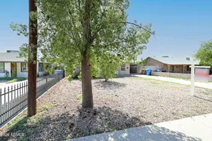 2021 N 23rd St, Phoenix, AZ 85006 - Photo 2